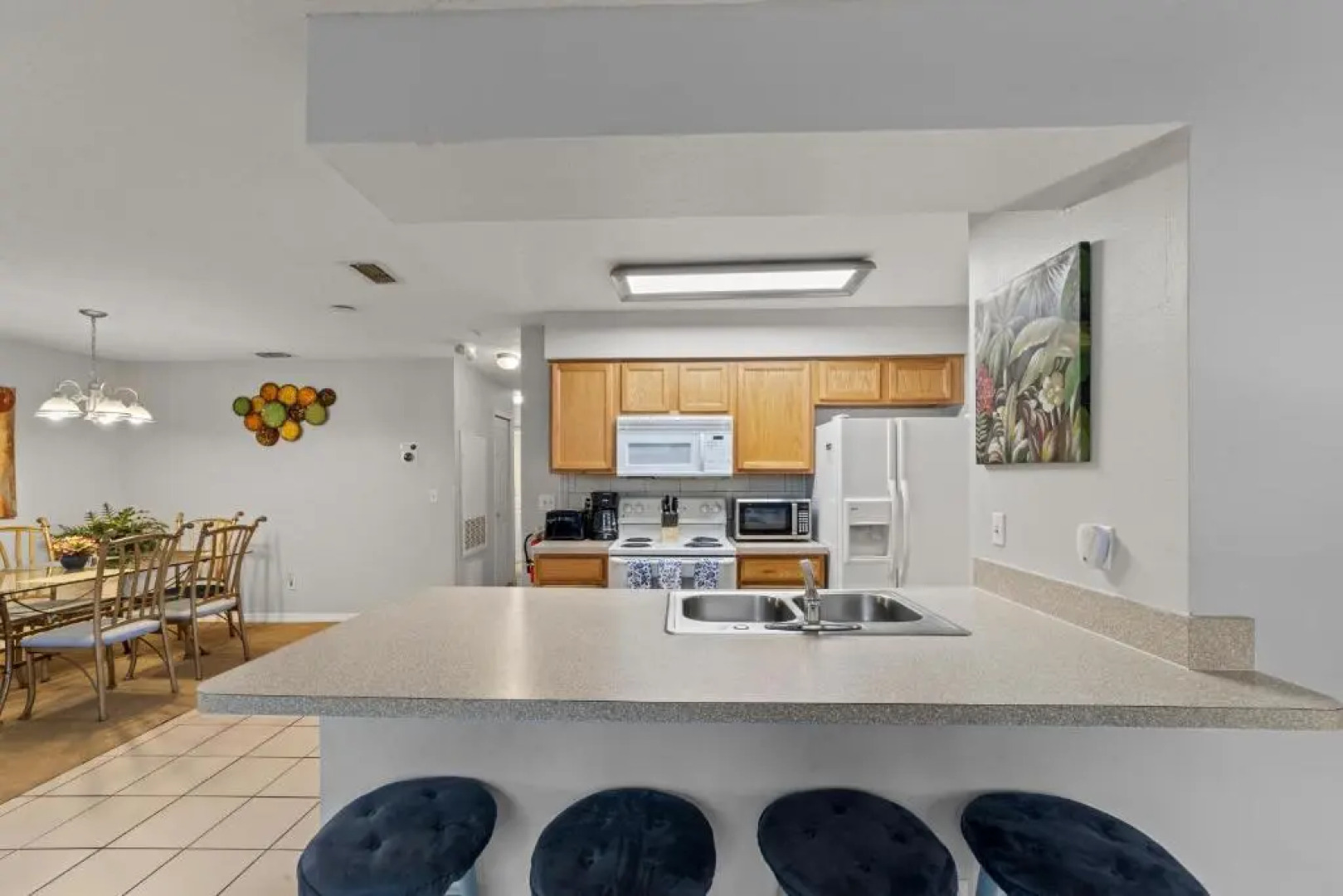 Mickey's Backyard Neighbor!