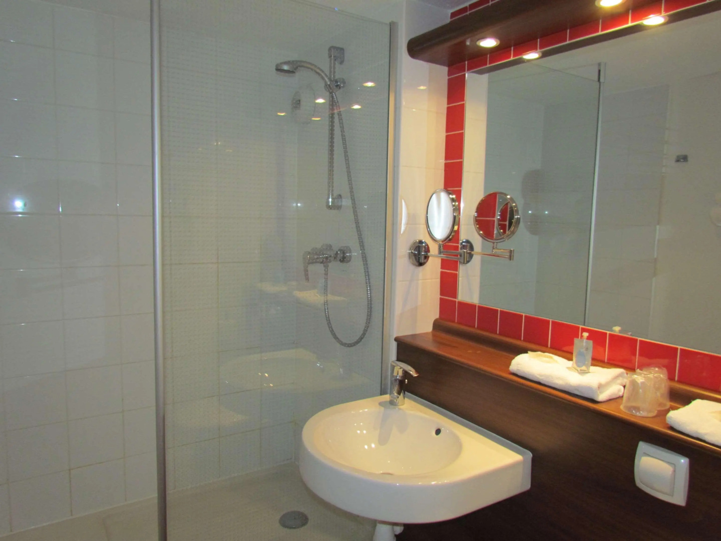 Kyriad Montpellier NORD - Parc Euromédecine