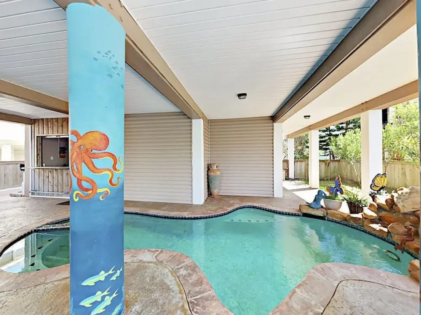 16634 Jamaica Cove Rd Home 3 Bedrooms 3.5 Bathrooms Home