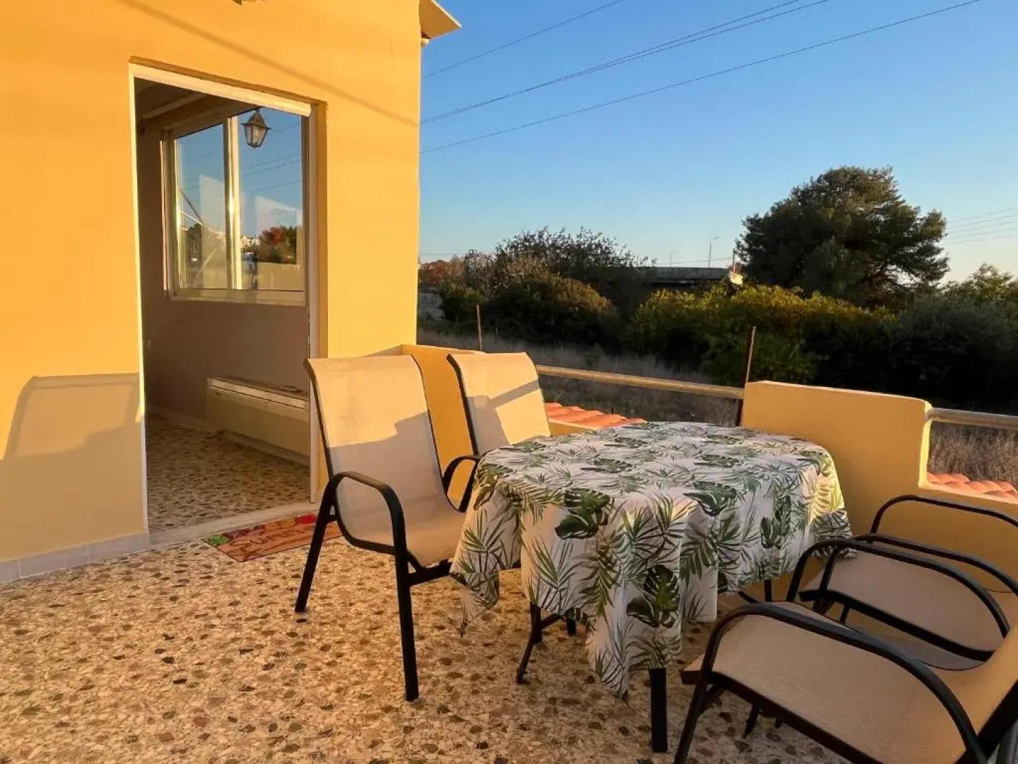 Athens Riviera: 2 bed / 3' walk from the beach