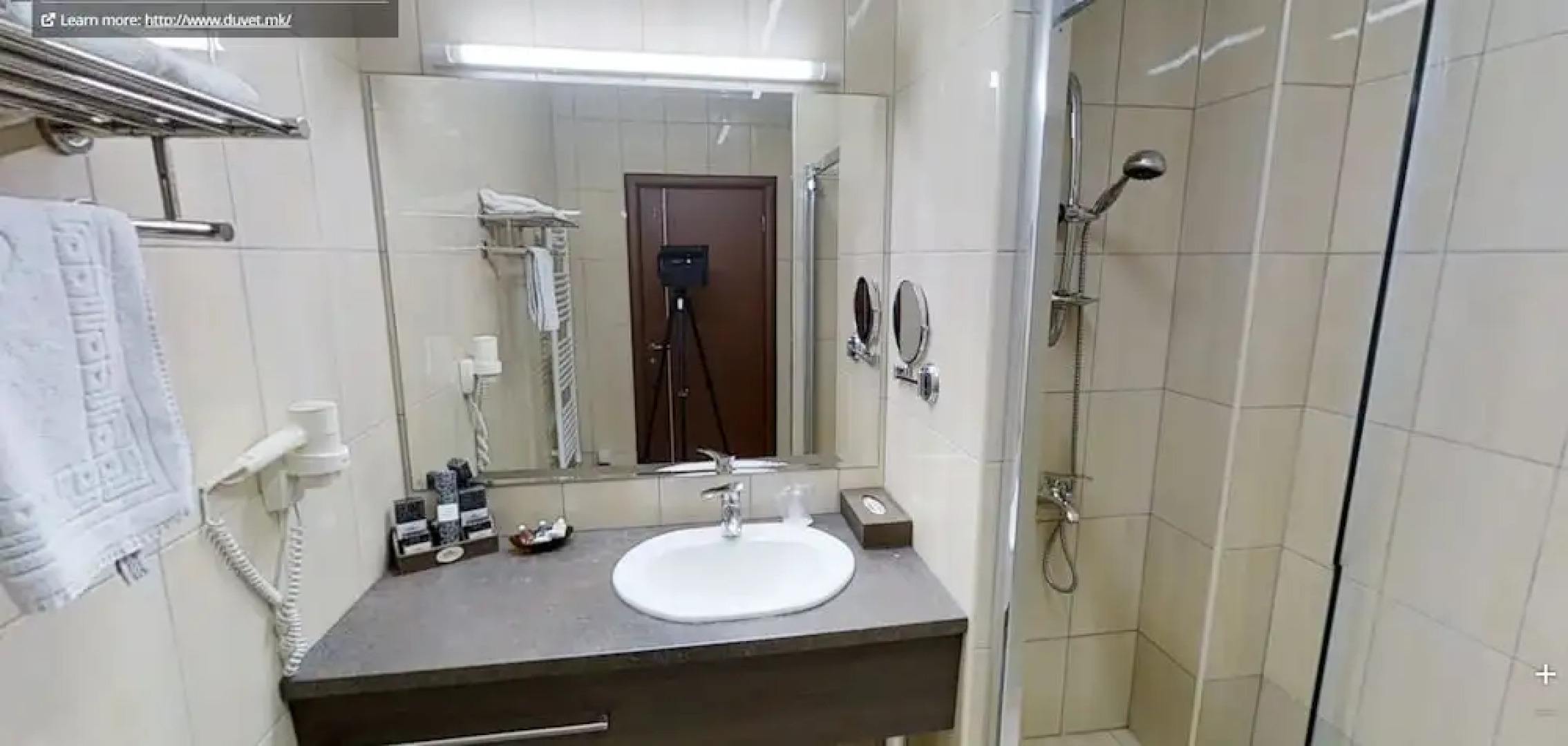 Duvet Center Hotel