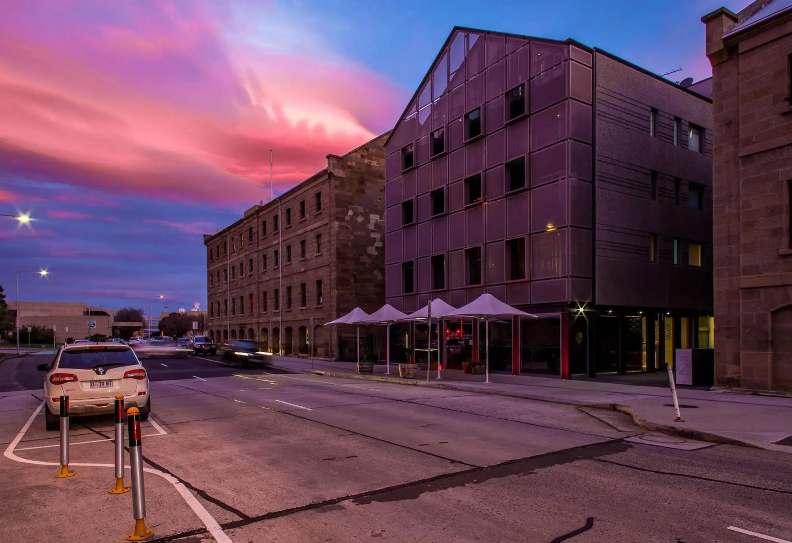 Salamanca Wharf Hotel