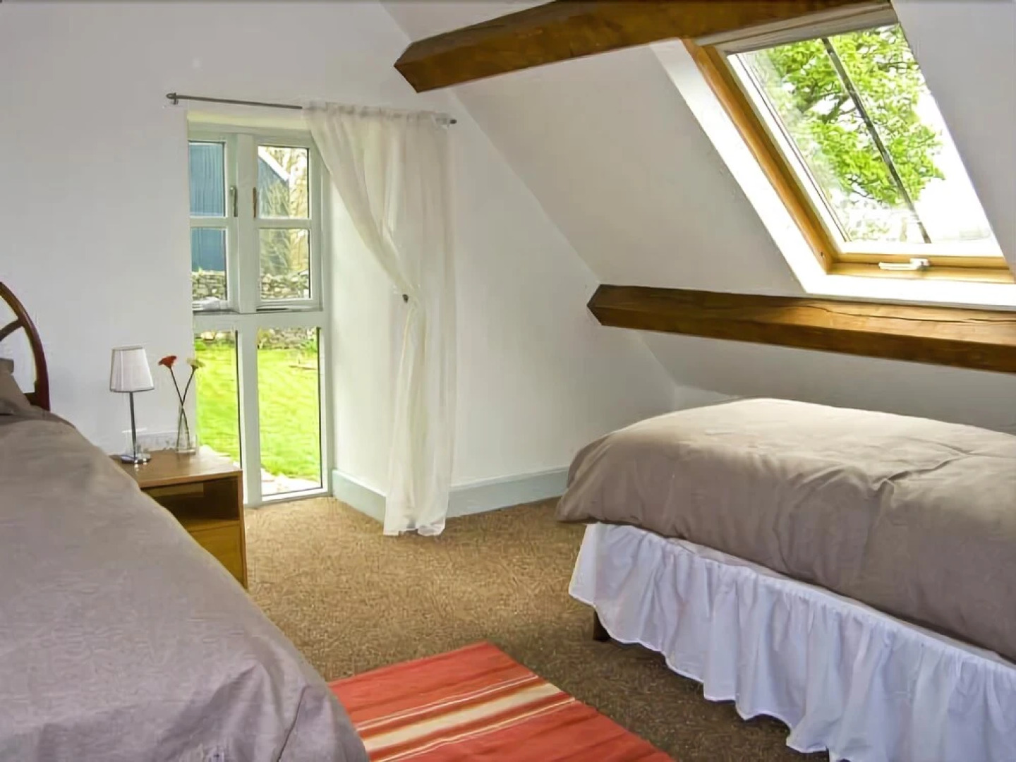 Bronnydd, Tyddyn Ysgubor