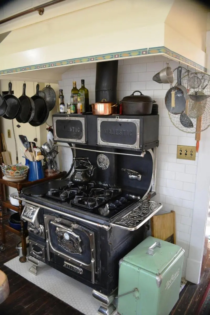 Alaska Heritage House Bed and Breakfast