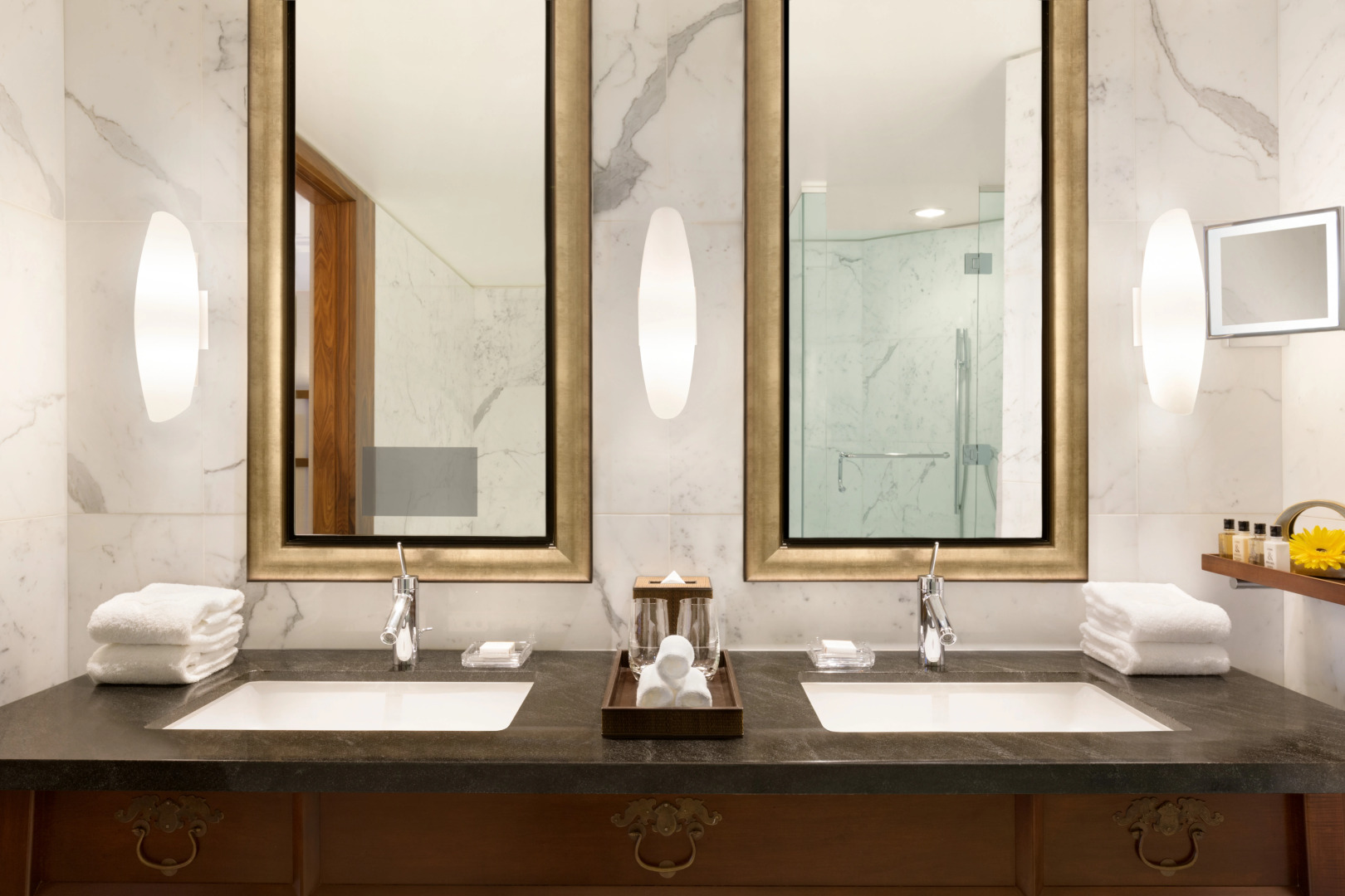 Отель Hyatt Vancouver Downtown Alberni