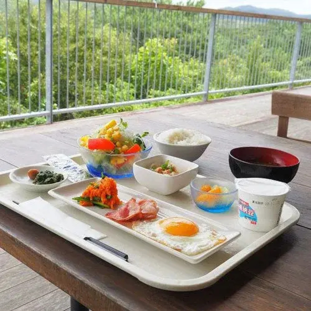 Yambaru Manabi No Mori Shukuhakuto