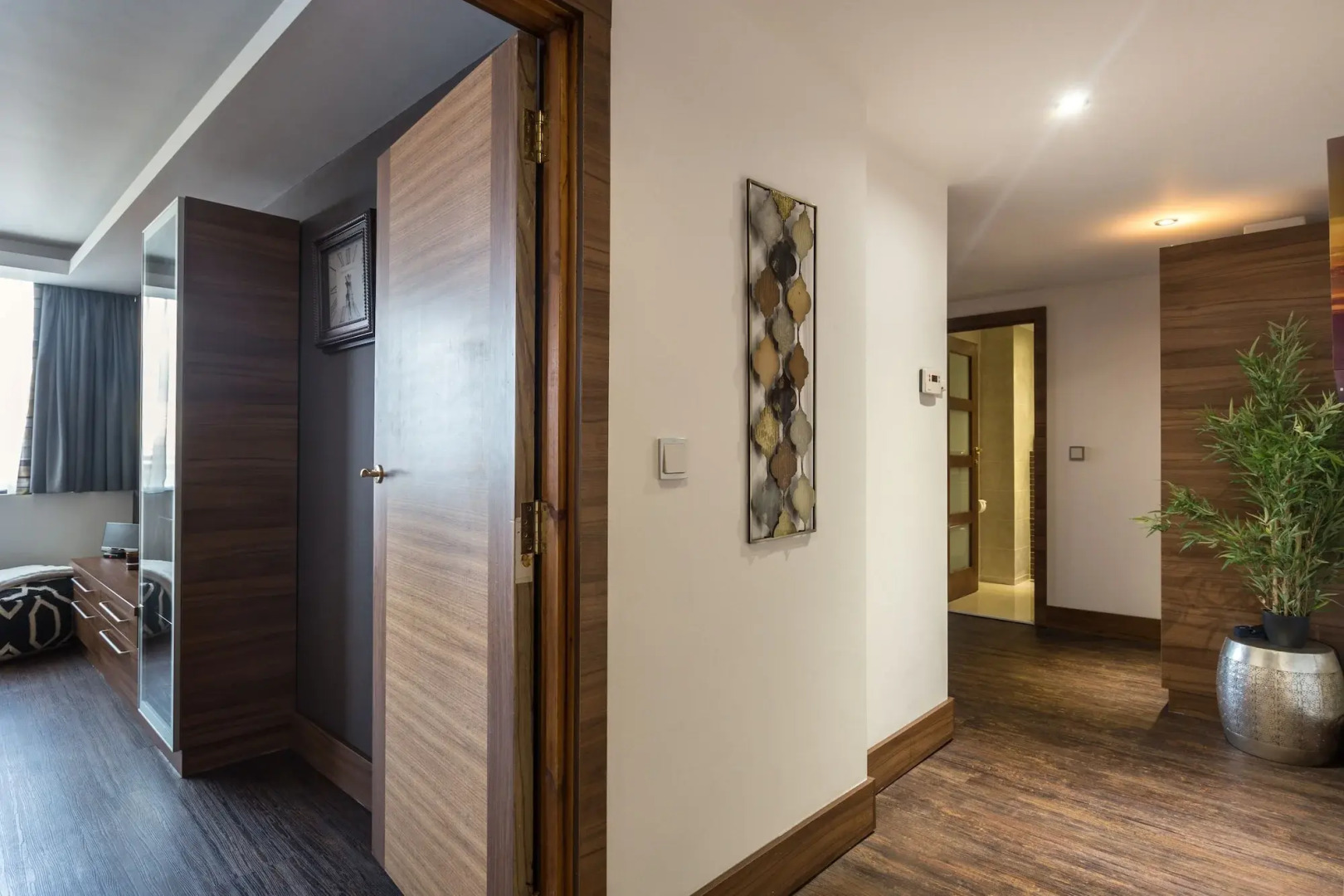 Livin’ Serviced Apartments