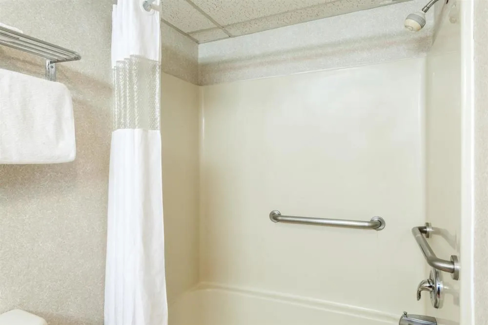 Days Inn by Wyndham Vineland