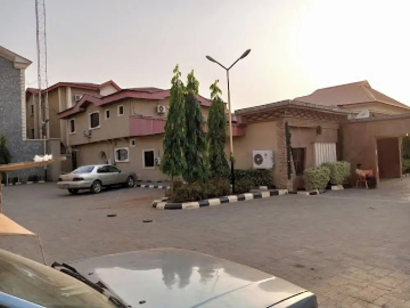 Room-choice Gate Hotel-business Double