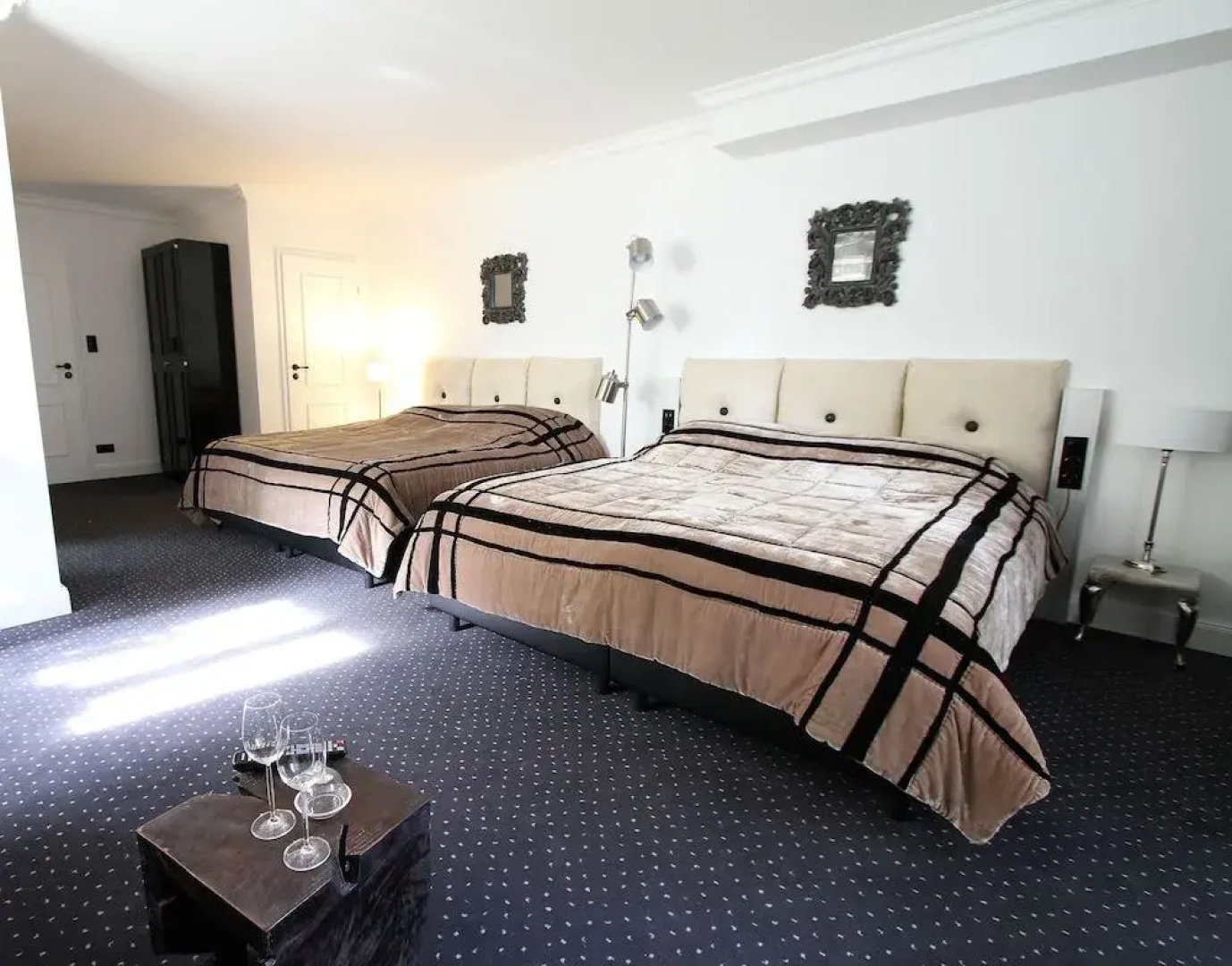 VillaAdel Designroom