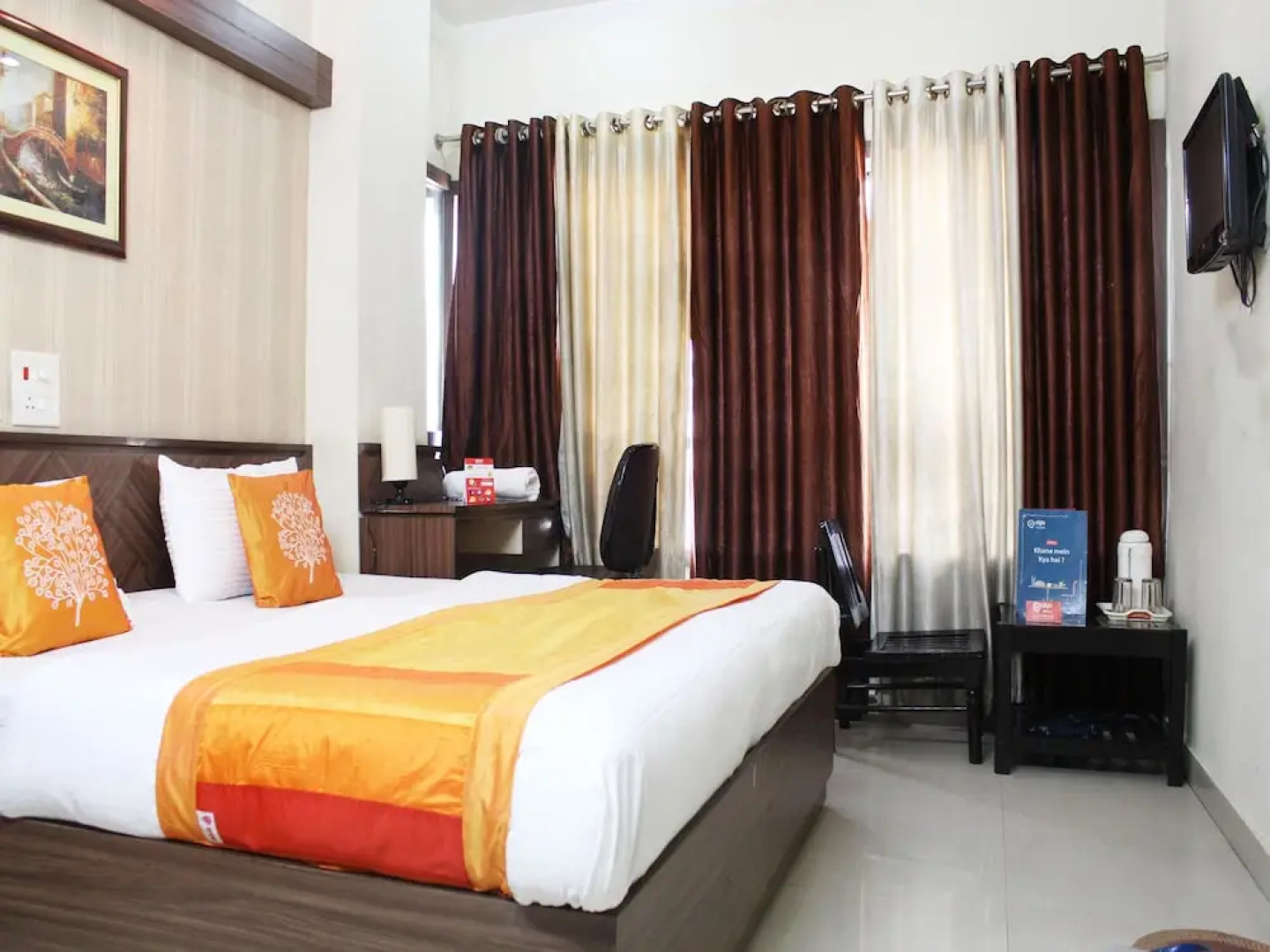 OYO 2824 Hotel Aroma Classic