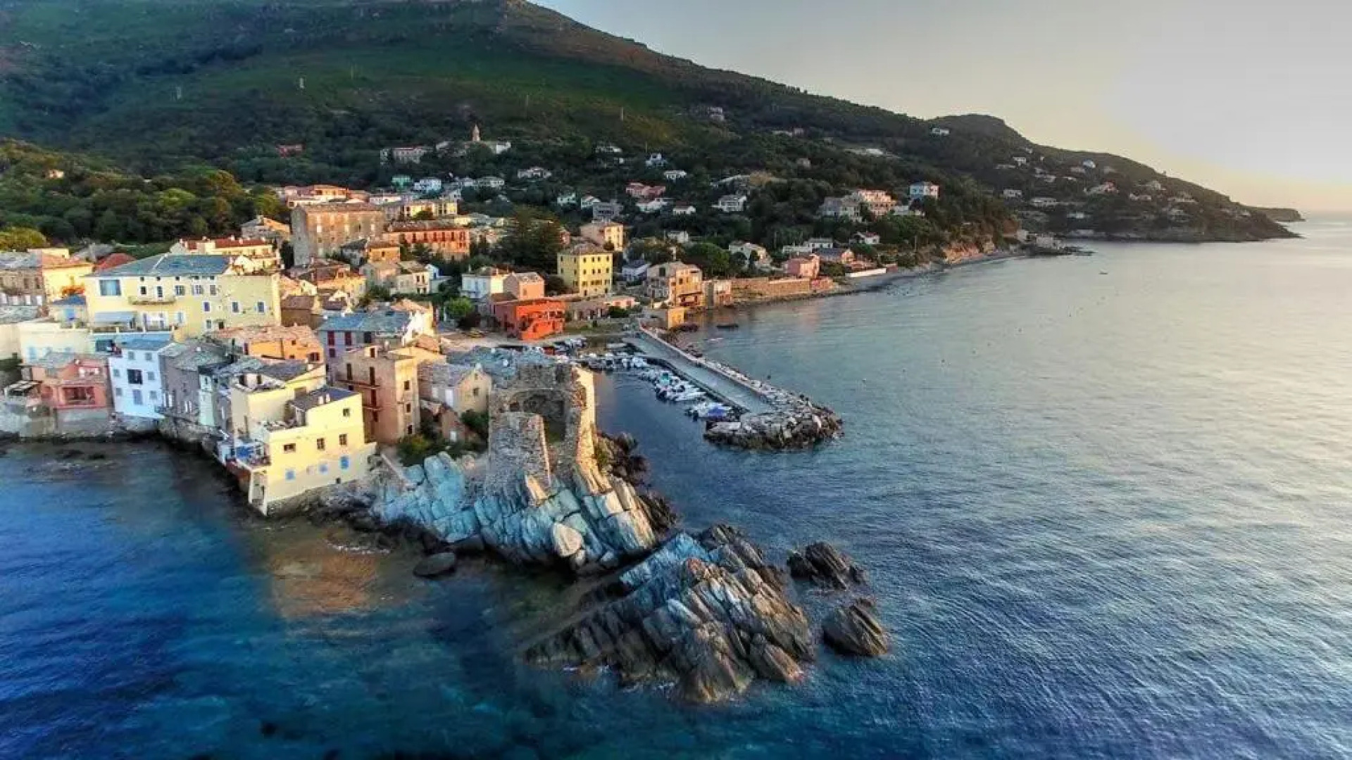 Appartement T3 moderne vue mer à Sisco