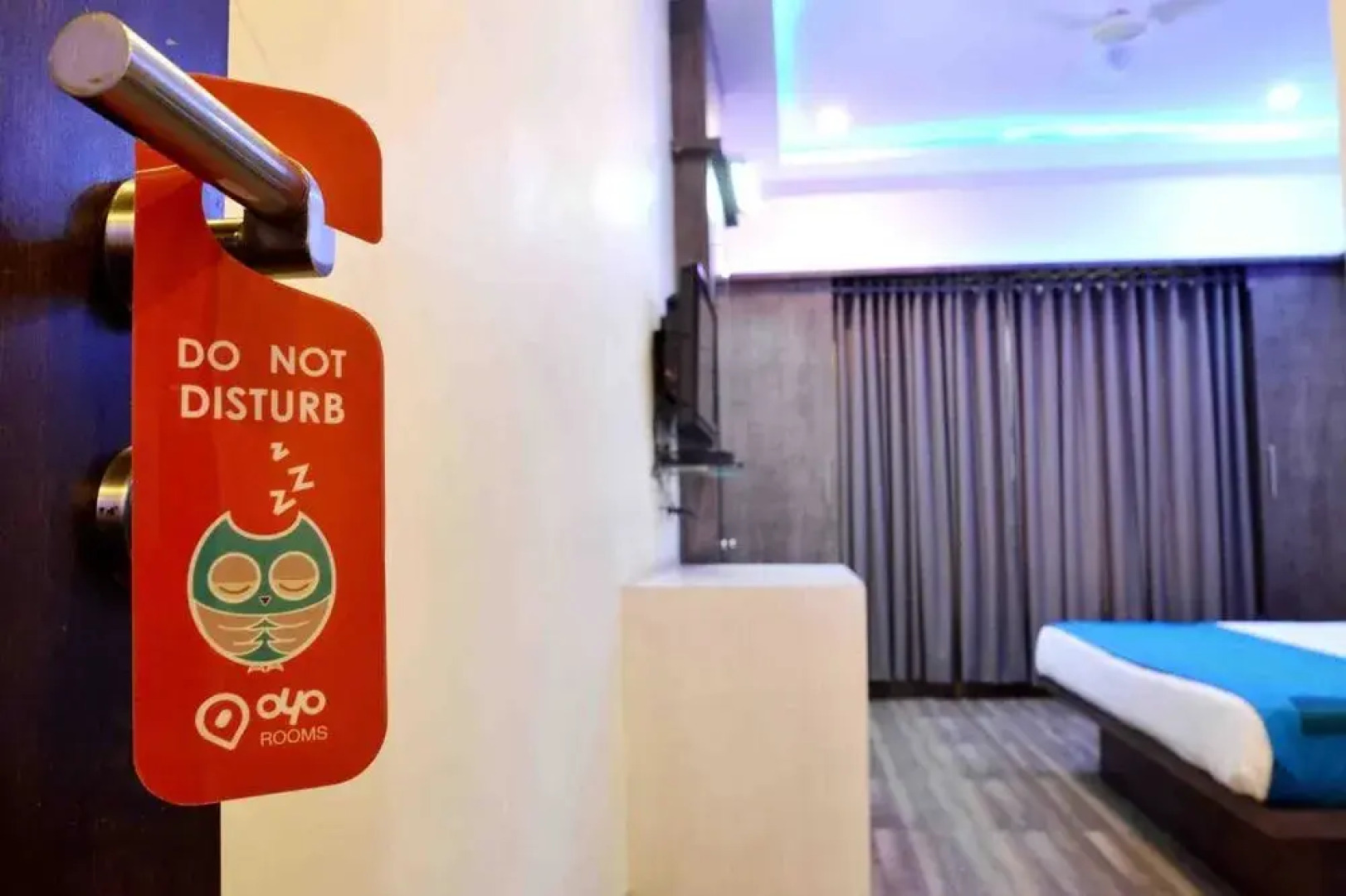 OYO 1535 Hotel Bee Town