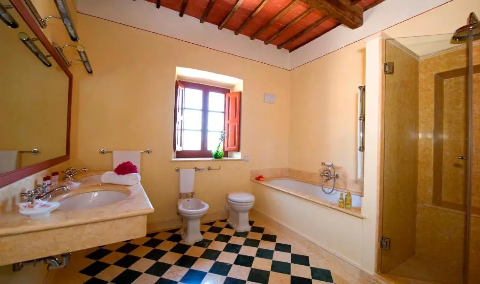 Castello di Gargonza