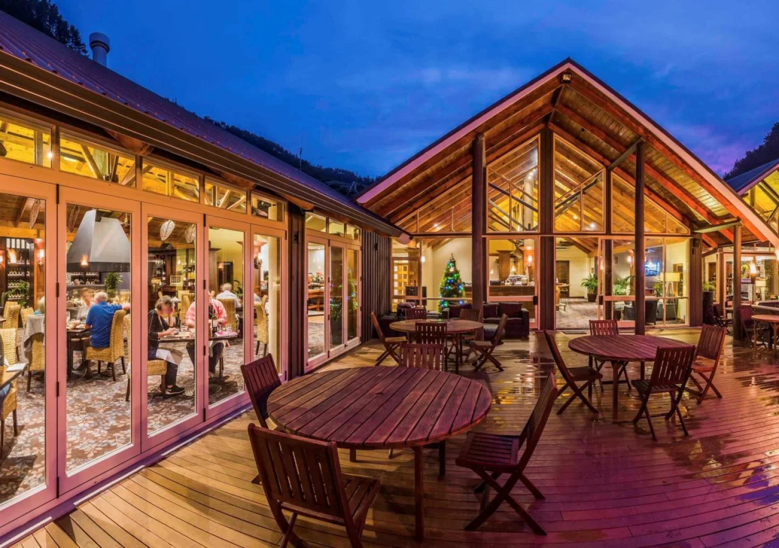 Grand Mercure Puka Park Resort