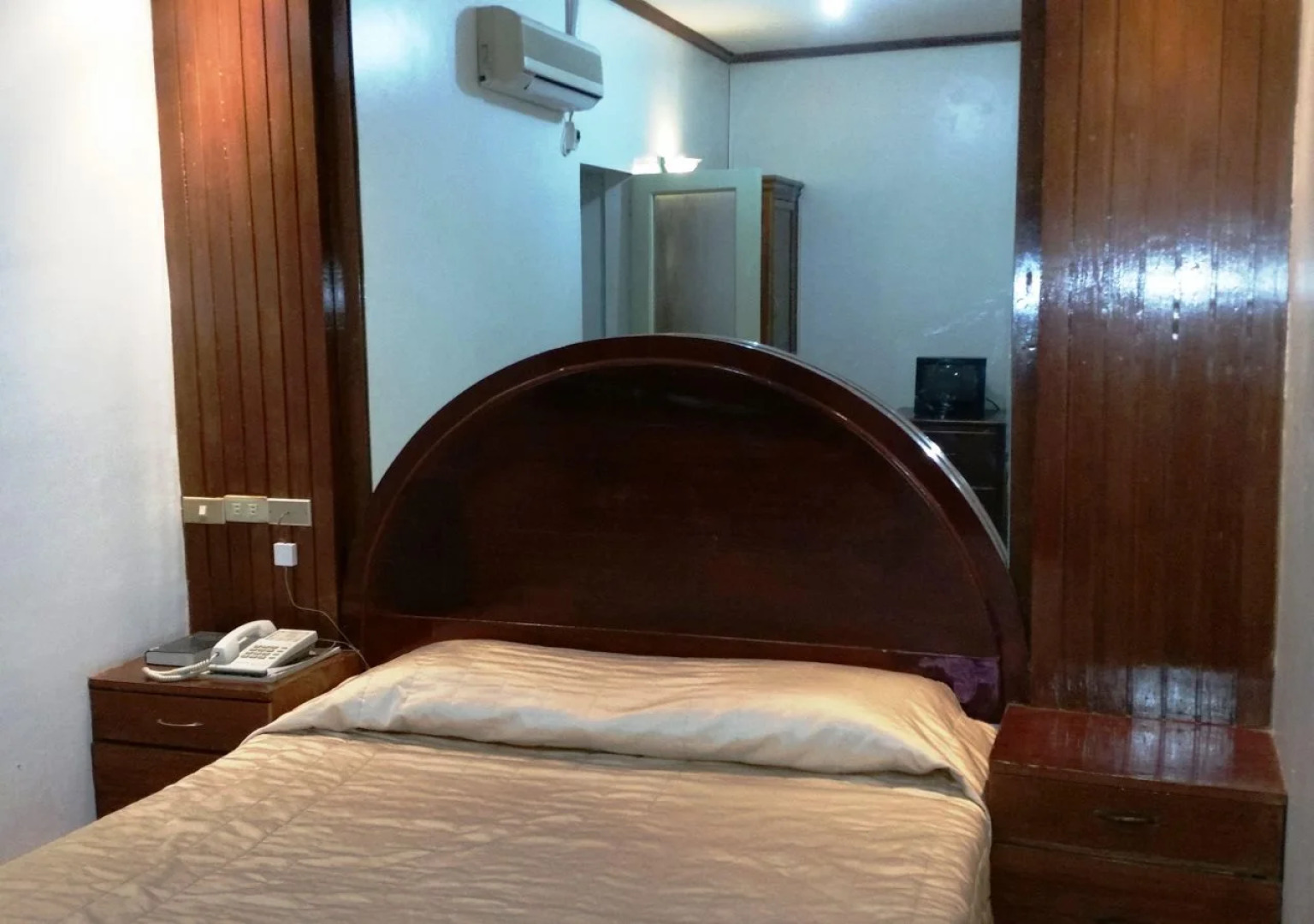 Regency Plaza Tourist Inn