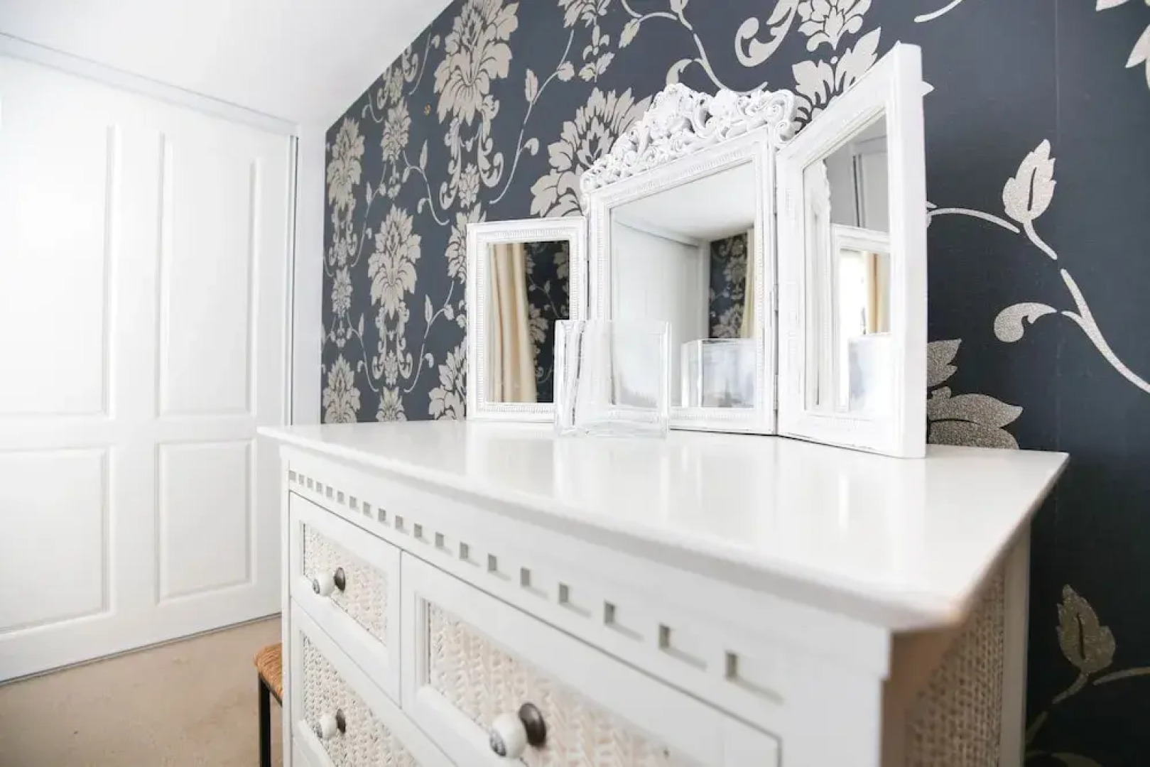 Week2Week Stunning 2 Bed Tynemouth Apartment