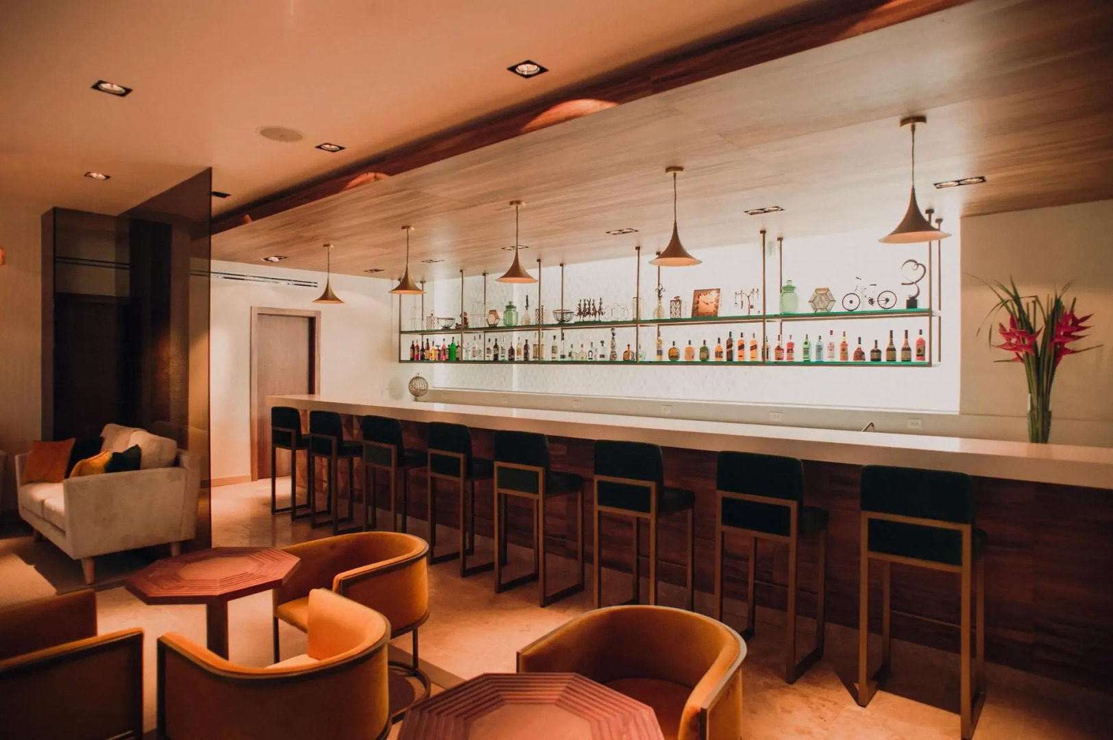 Antera Hotel & Residences