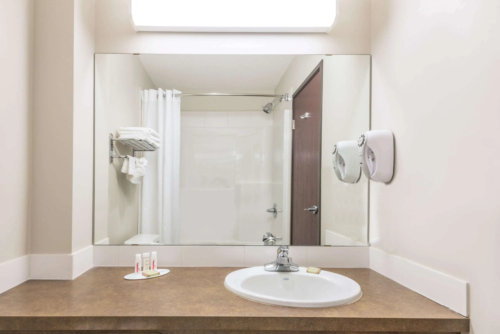 Super 8 by Wyndham Innisfail