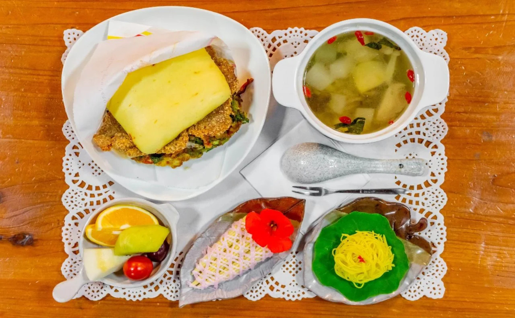 Seeking - Alishan Sunrise