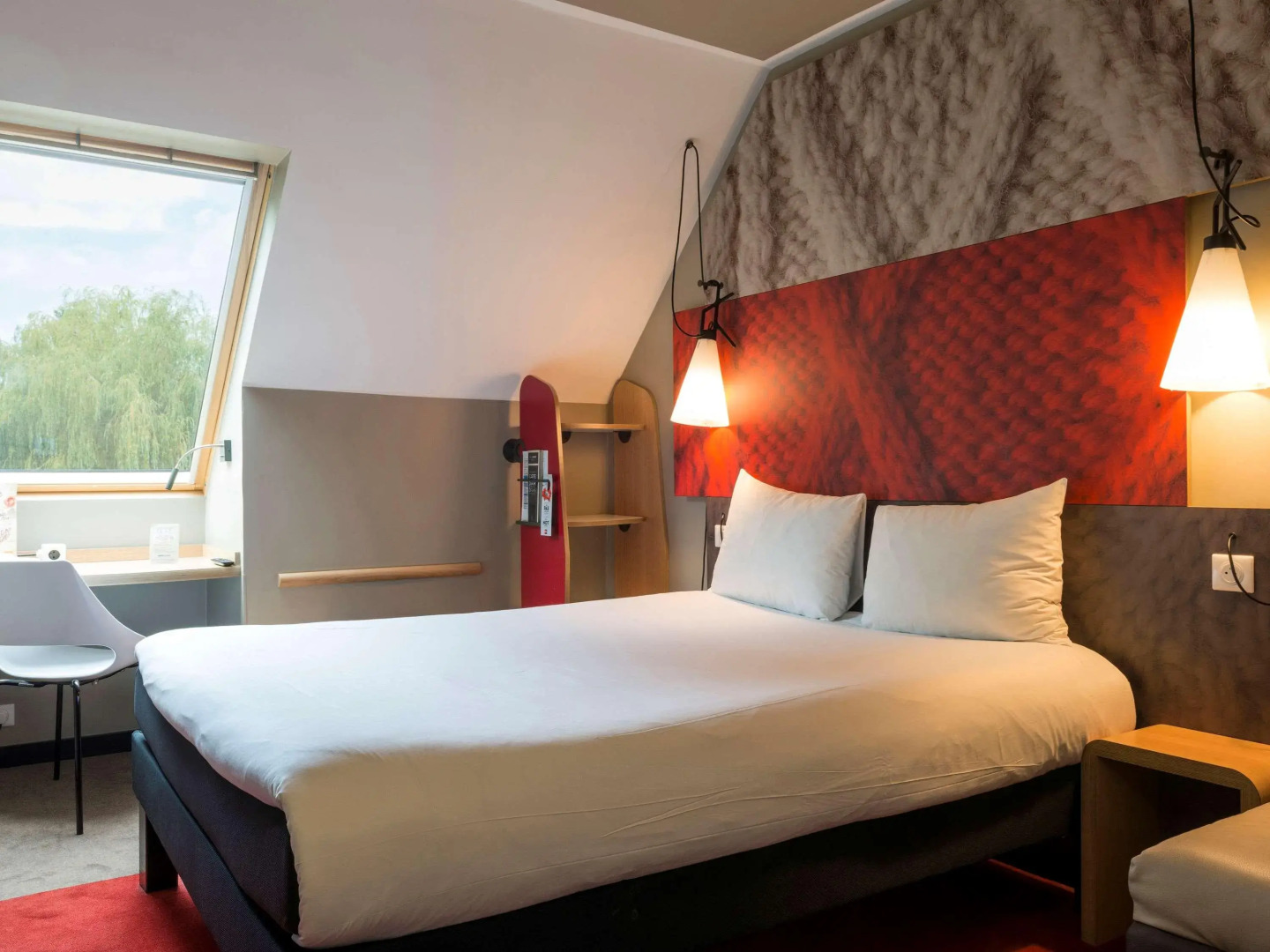ibis Senlis