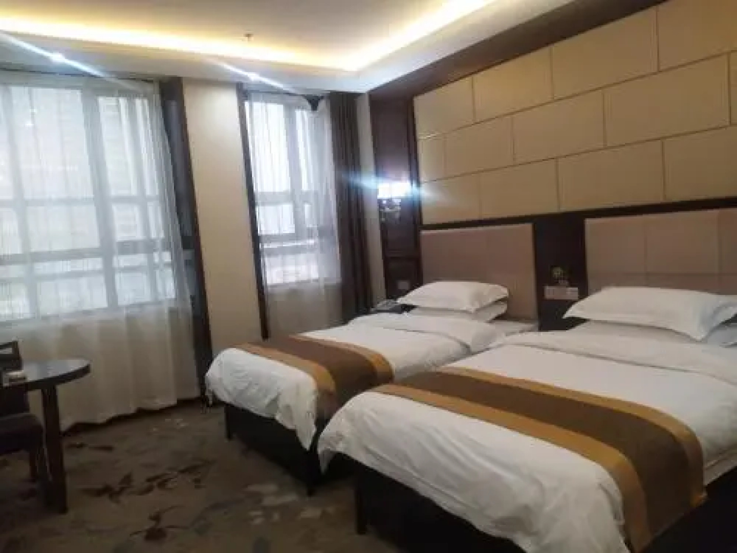 Kuerle Jinrun Holiday Hotel Airport Road