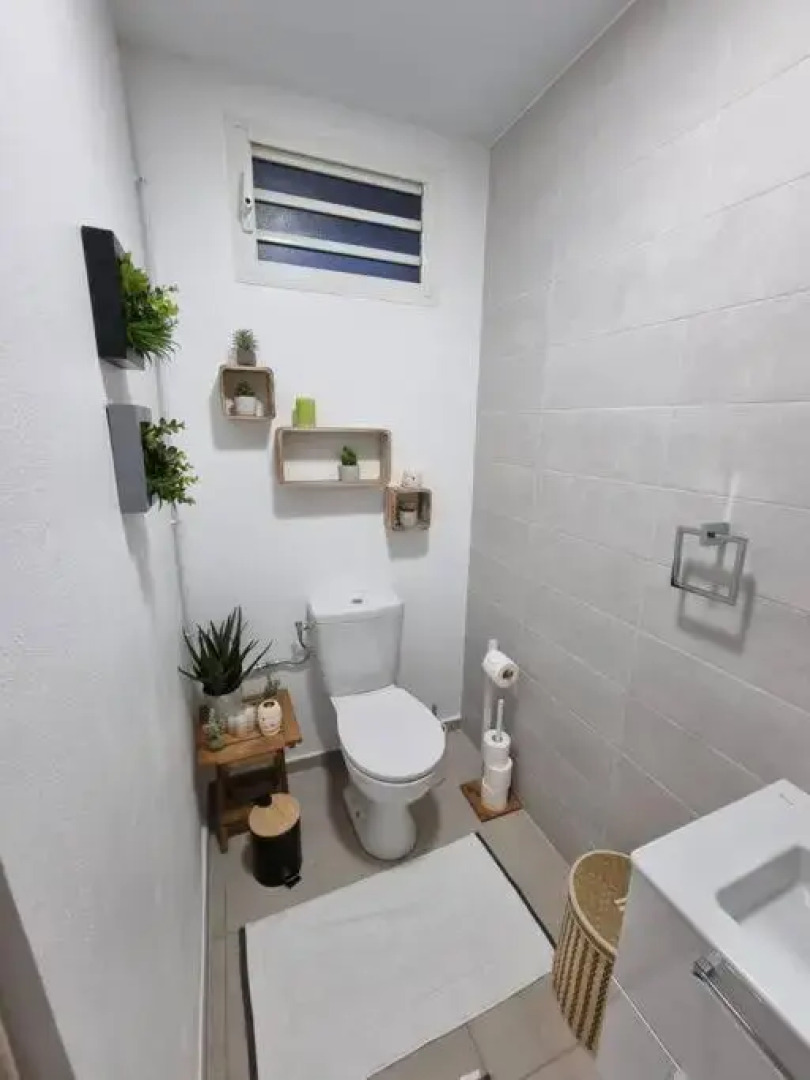 Charmant Studio rénové, 5 min à pied de la plage