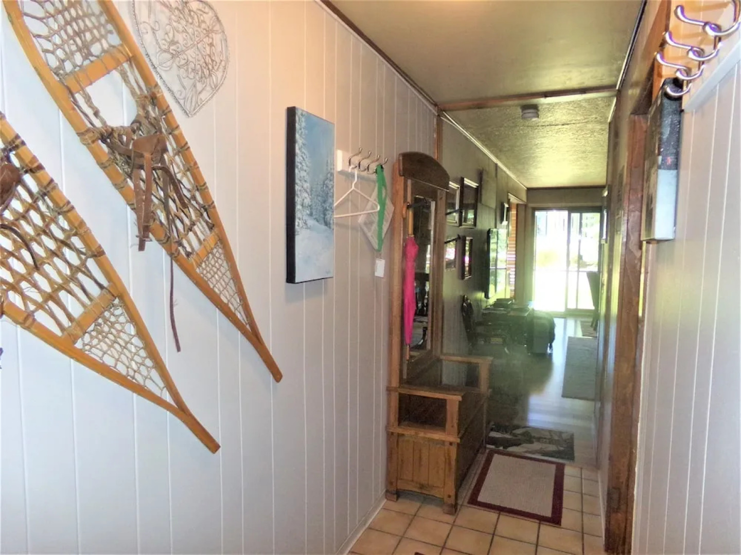 Lake Cliffe 1 Bed 1 Bath Views