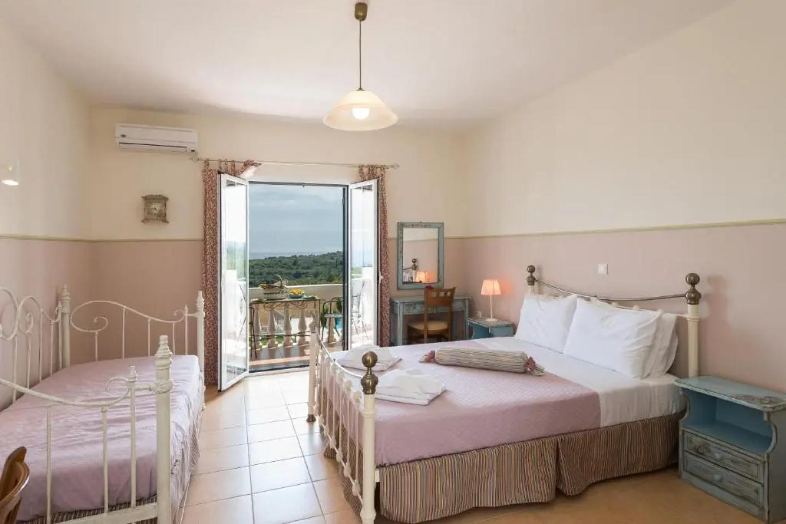 Elaias Gi Residence
