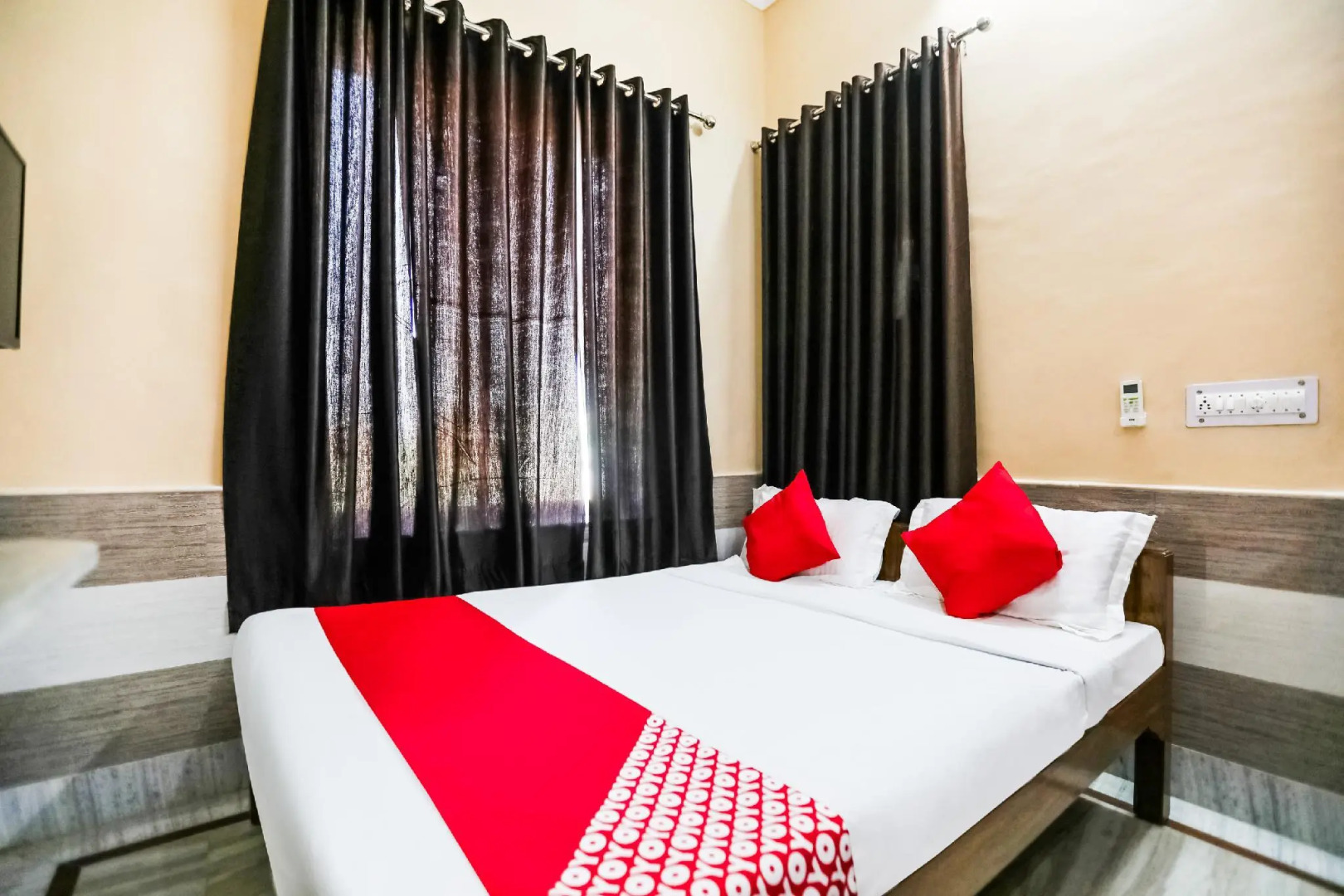 Hotel Shashi 2 By OYO Rooms