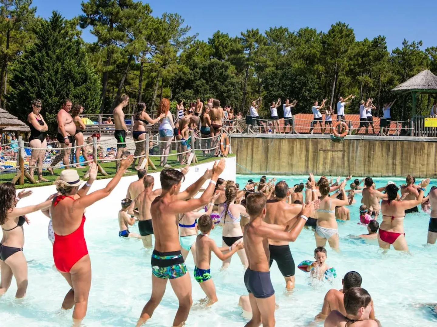 Cozy Mobile Home With Covered Terrace on a Luxury Campsite