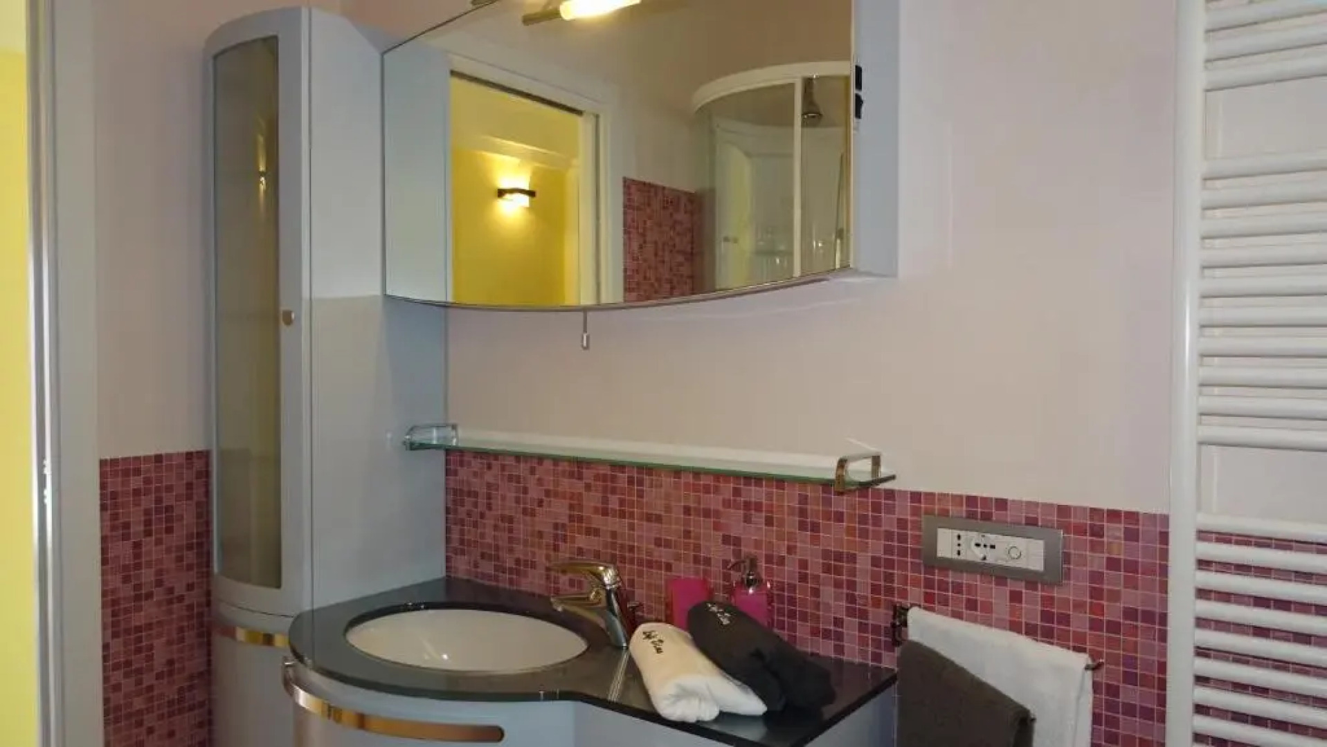 Loft Diva Lake View by Gardadomusmea