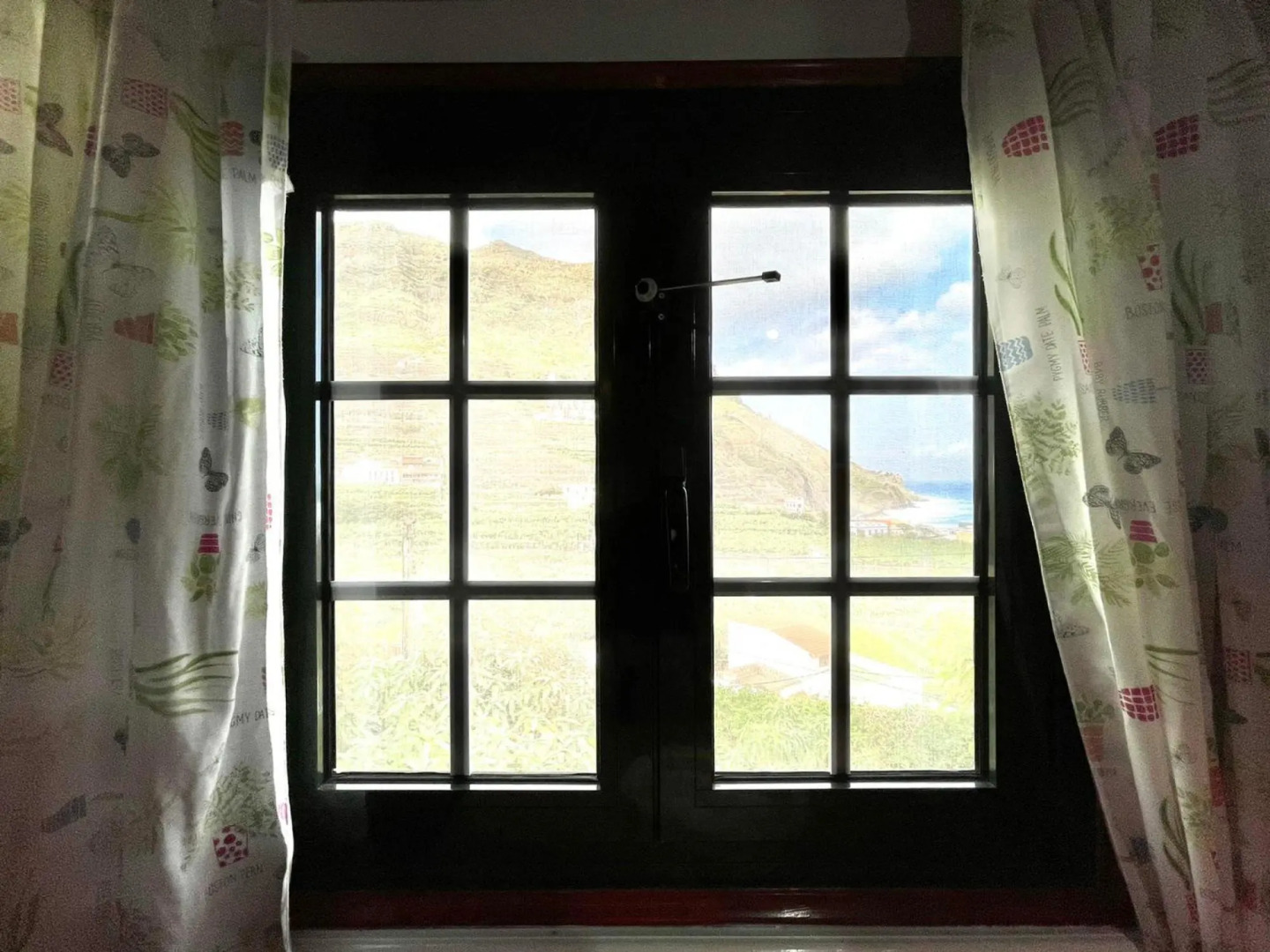 Casa Rural 3 con Barbacoa Cerca de Playa Hermigua