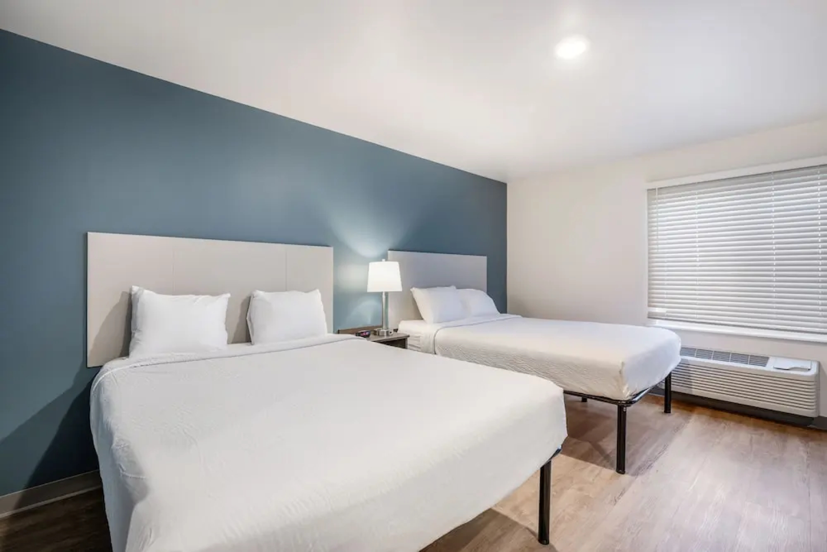 WoodSpring Suites Libertyville - Chicago