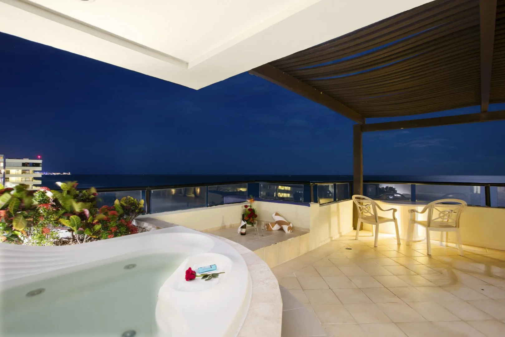 Crown Paradise Club Cancun All Inclusive