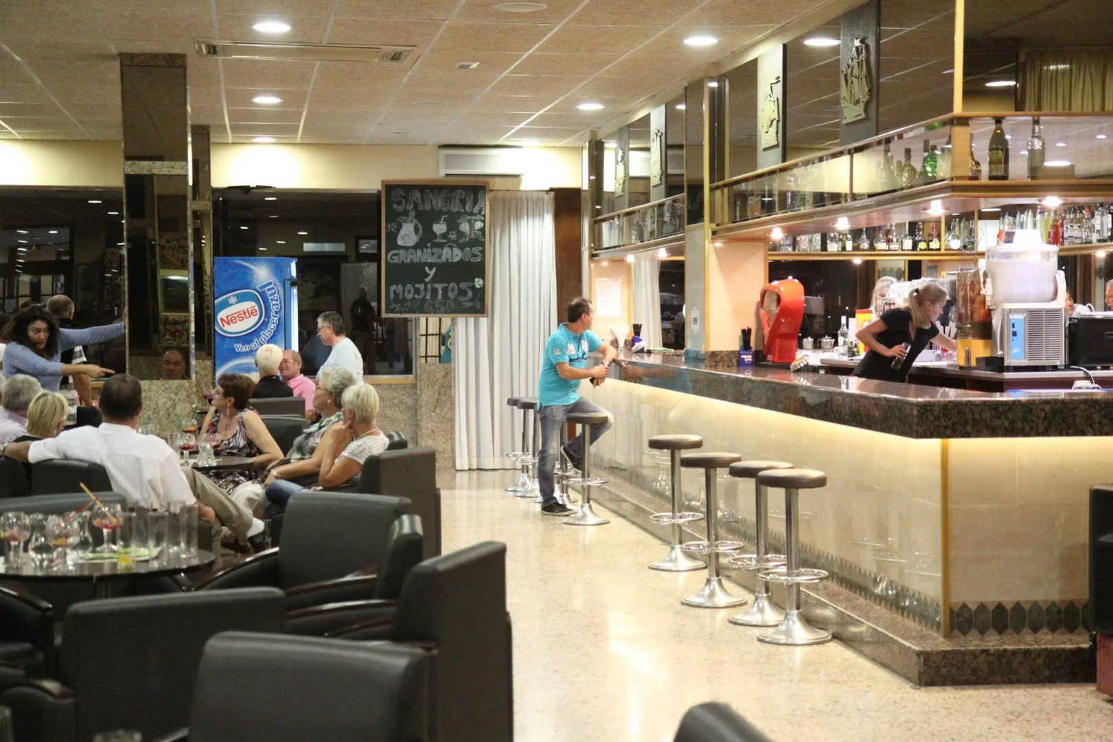 Univers Hotel