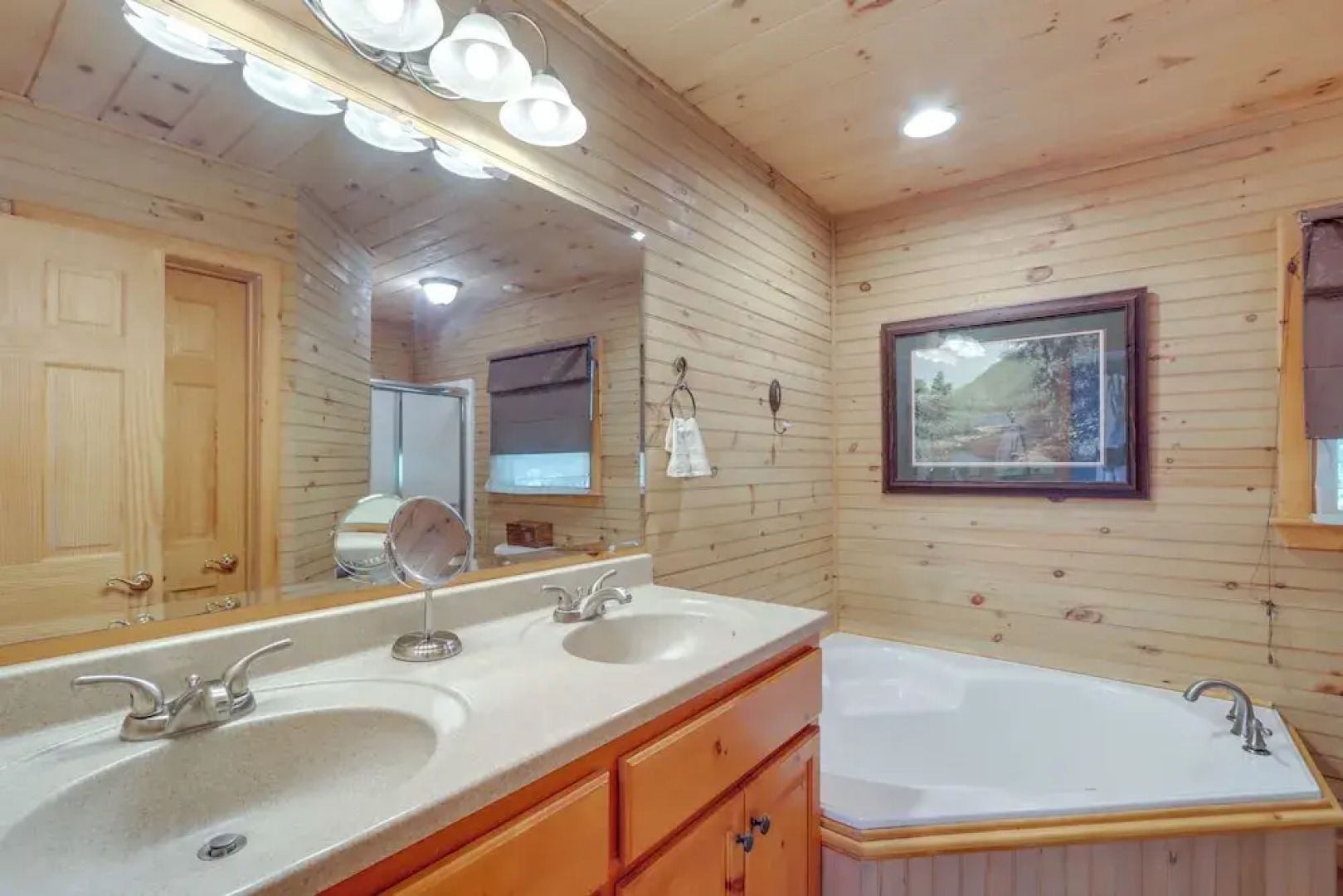 Hot Tub, Decks & Creek Access: Mccaysville Cabin!