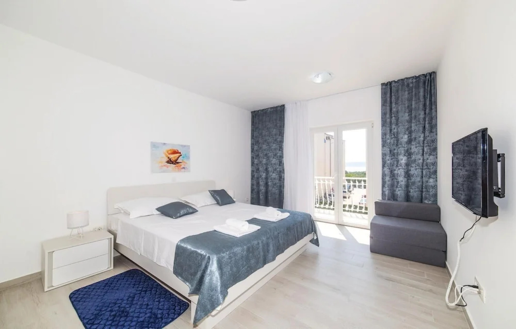 Awesome Home in Kastel Stafilic With Sauna, Wifi and 5 Bedrooms