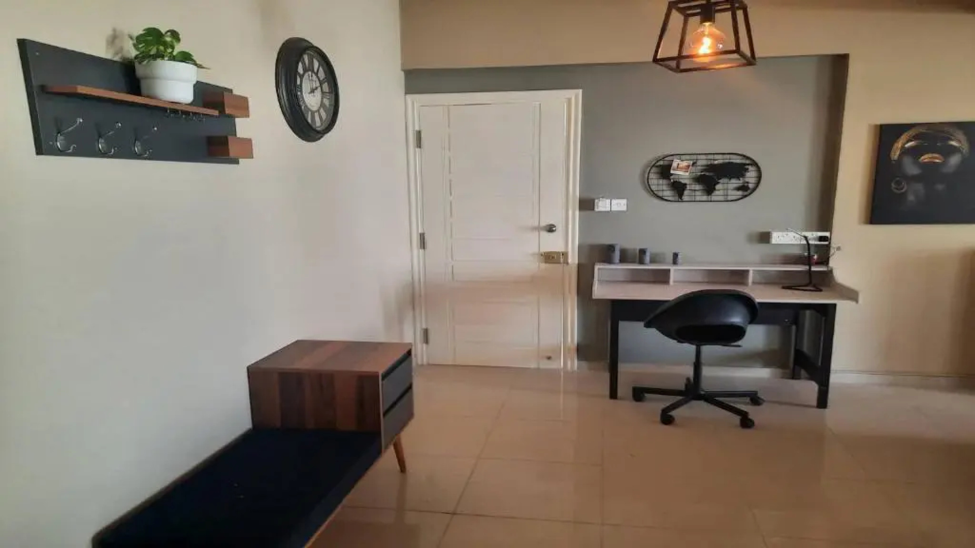 Paramount Gardens Resorts C201