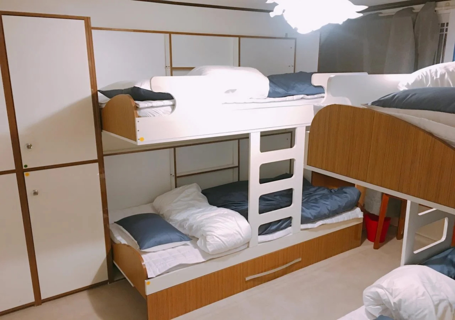 Lux Guesthouse - Hostel