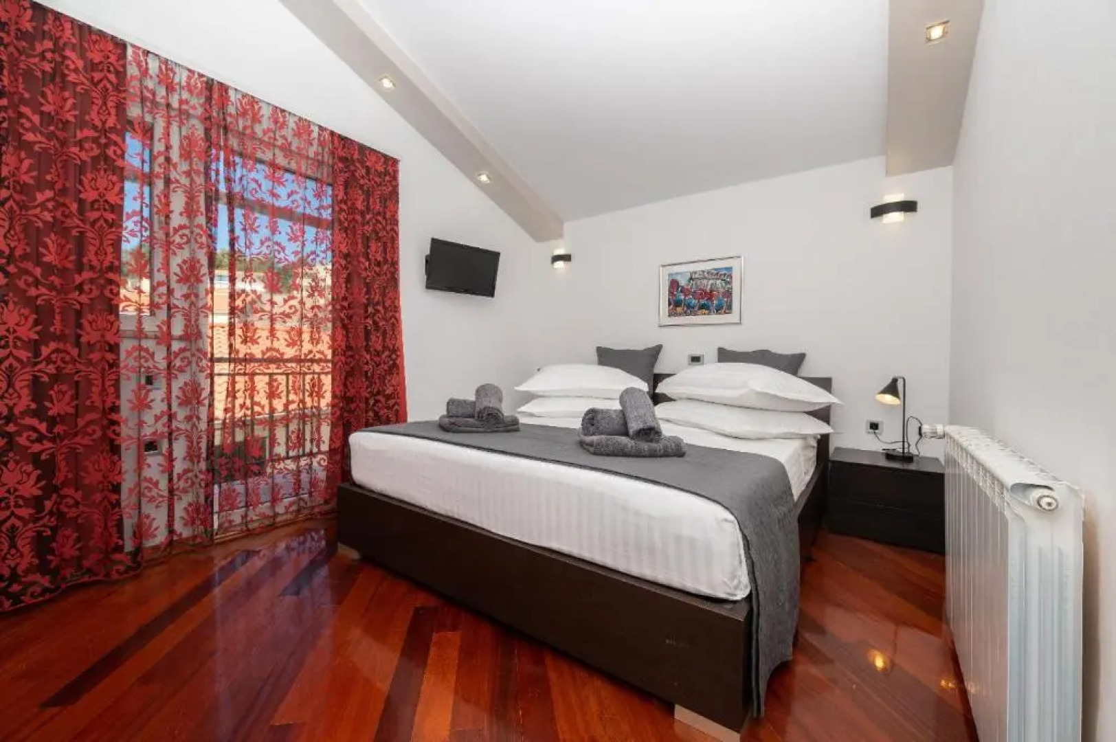 Apartments Luka Toni