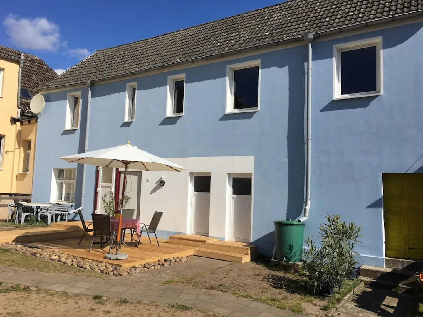 Schöne 3Zimmer FeWo direkt am Baalensee