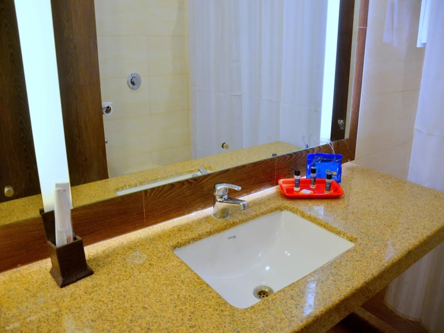 OYO 2376 Bellevue Hotel