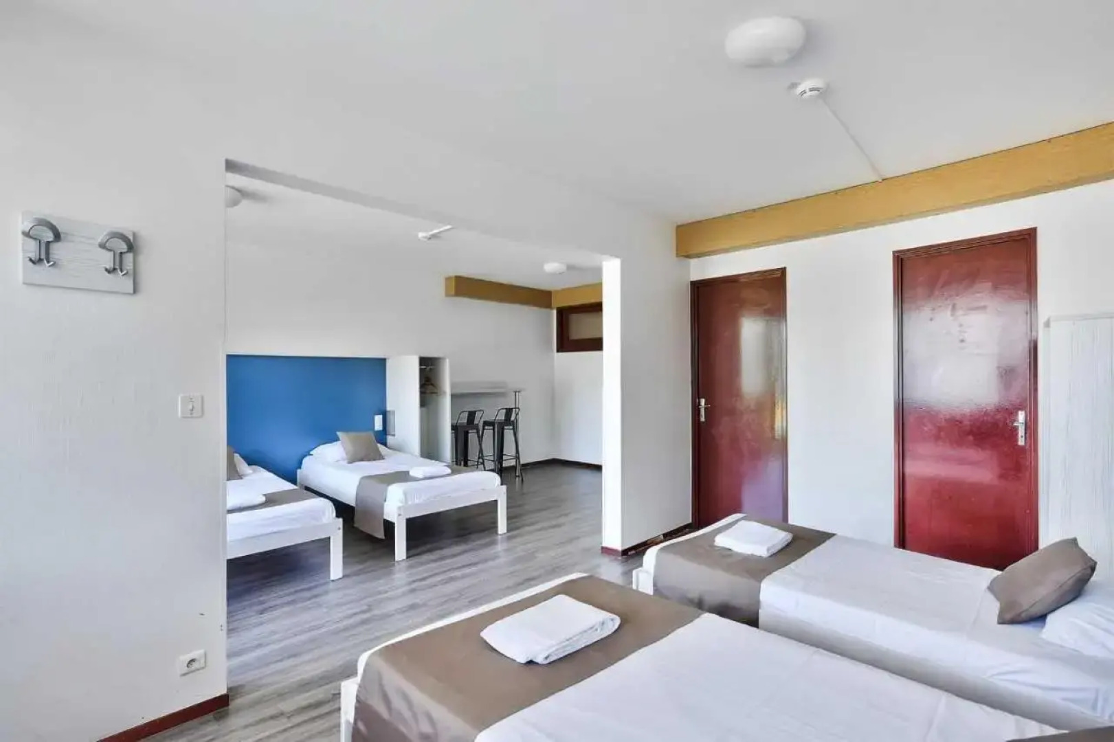 Coté Lac Hostel Evian