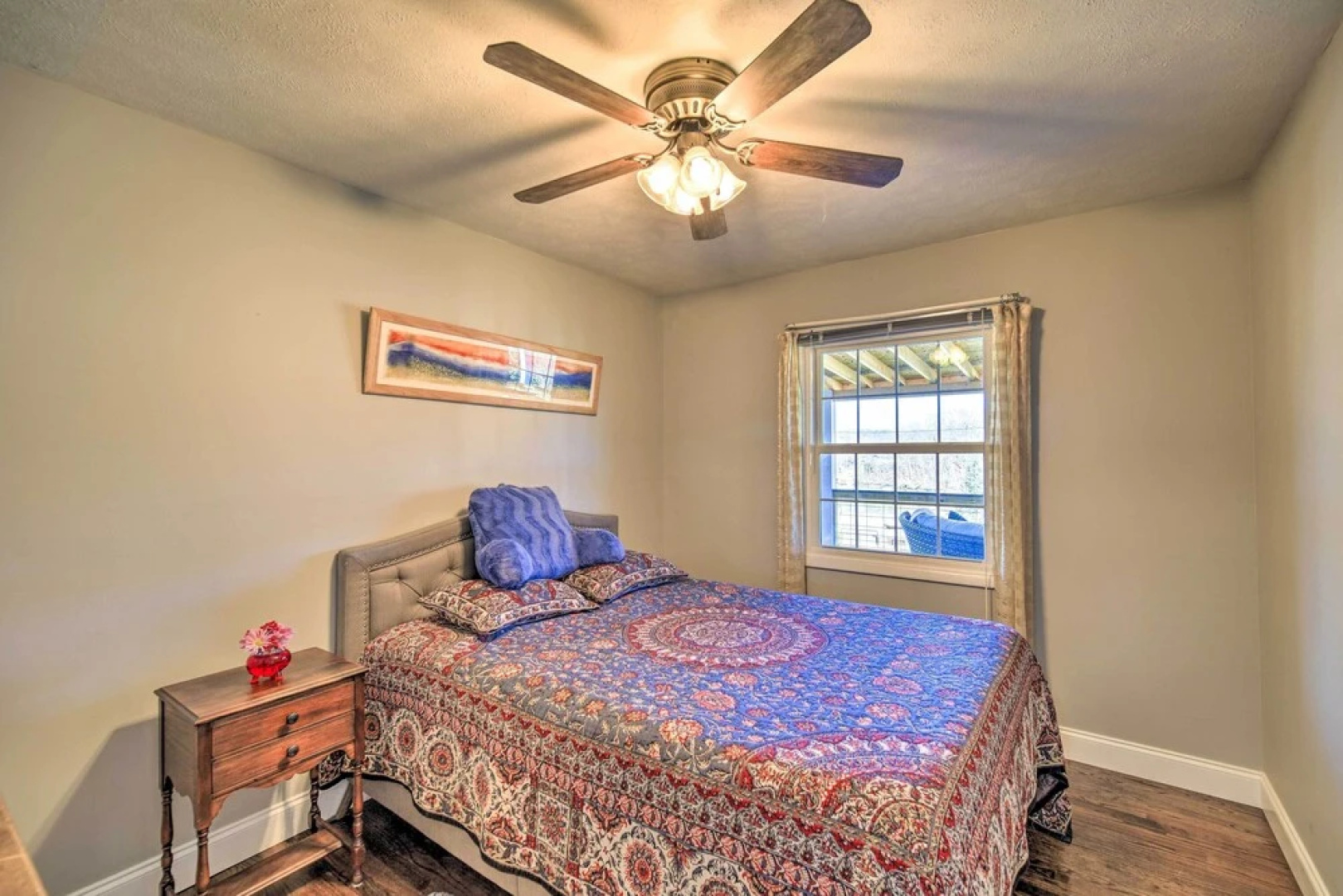 Lakefront Kingsport Home w/ Private Hot Tub!