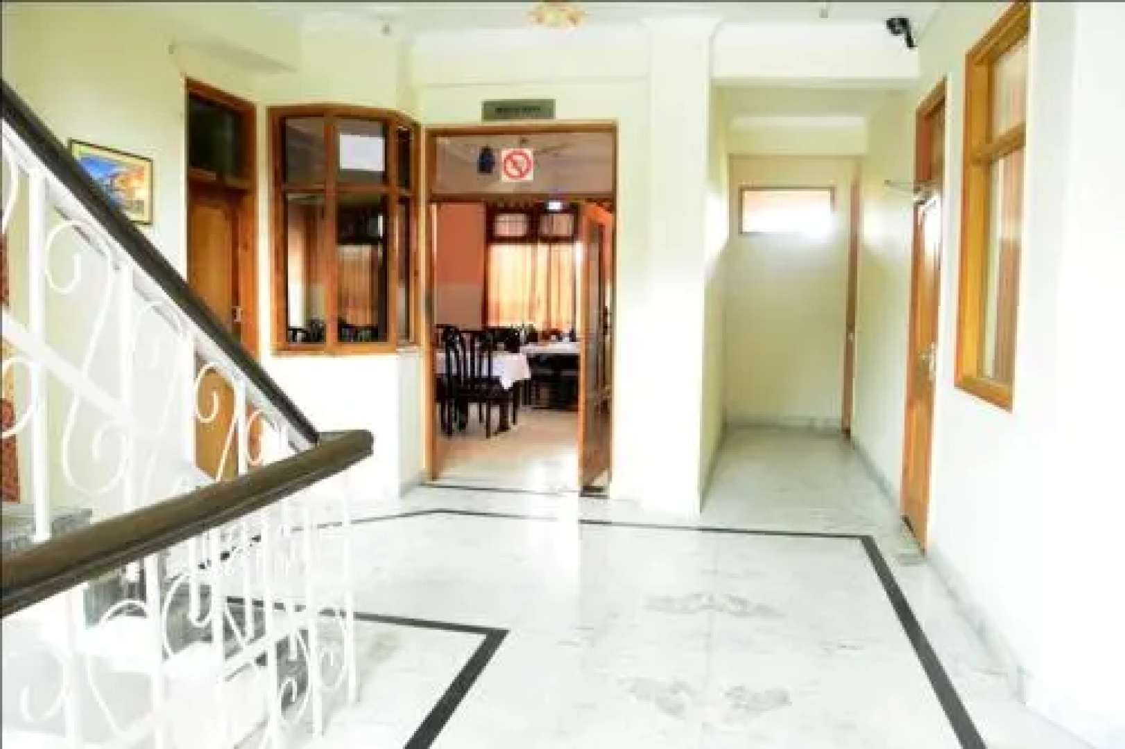 Hotel Highland Regency