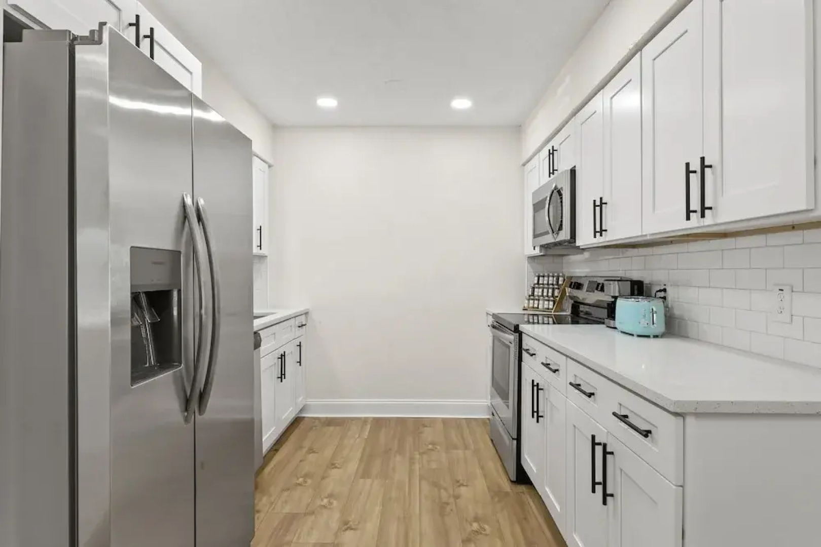 Sunny Palmetto Oasis: 4br Home With Private Pool 4 Bedroom Home by RedAwning