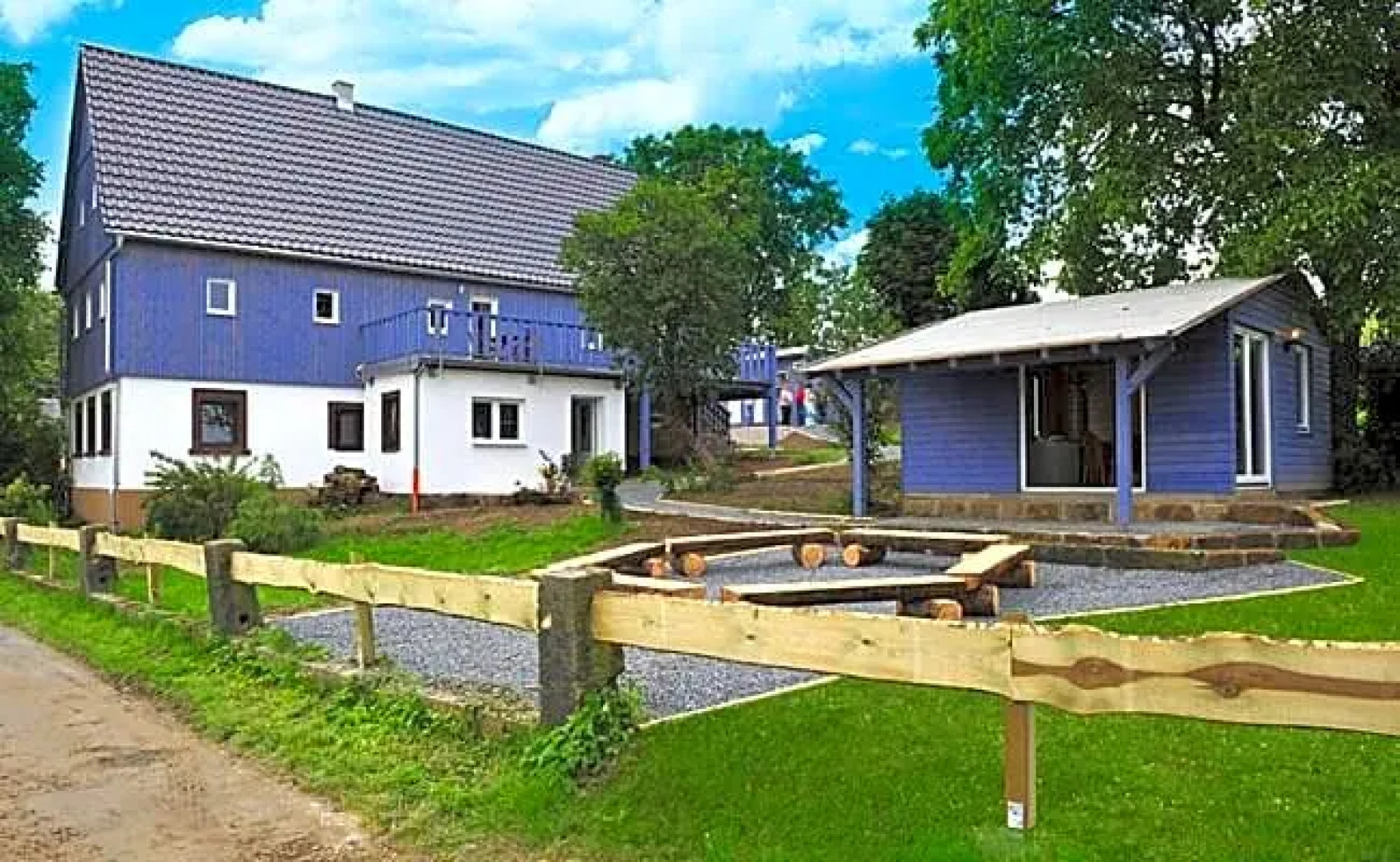 Bergoase Panorama-Apartments & Hostel