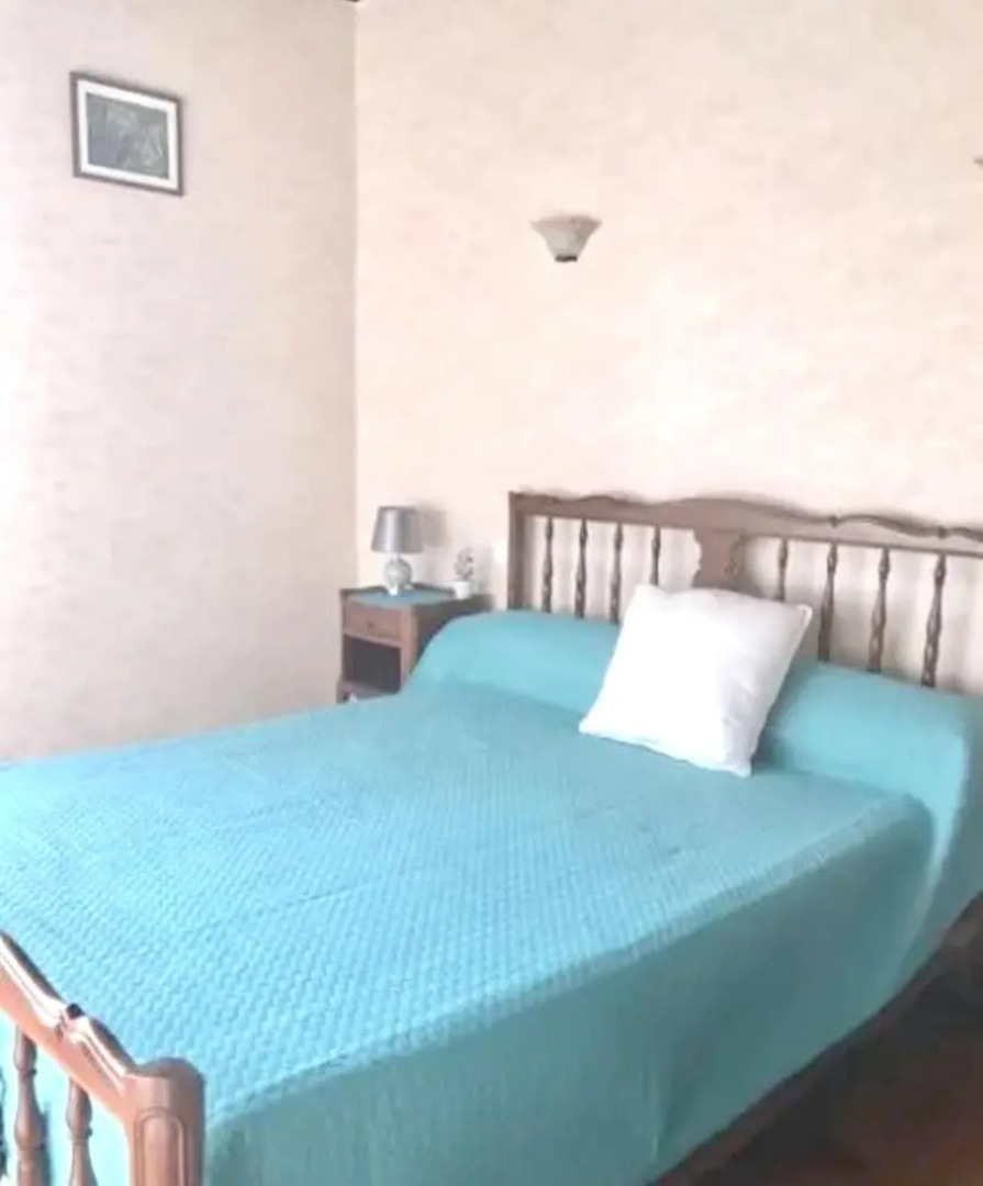 House With 2 Bedrooms in Lasse, With Wonderful Mountain View and Enclosed Garden - 50 km From the Beach