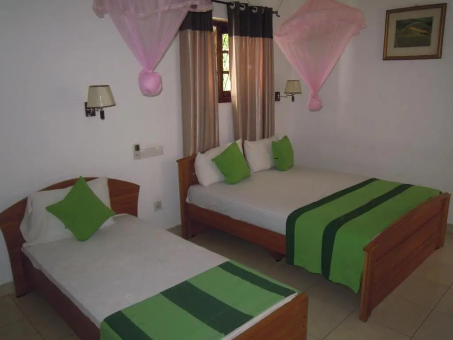 Devi Tourist Home
